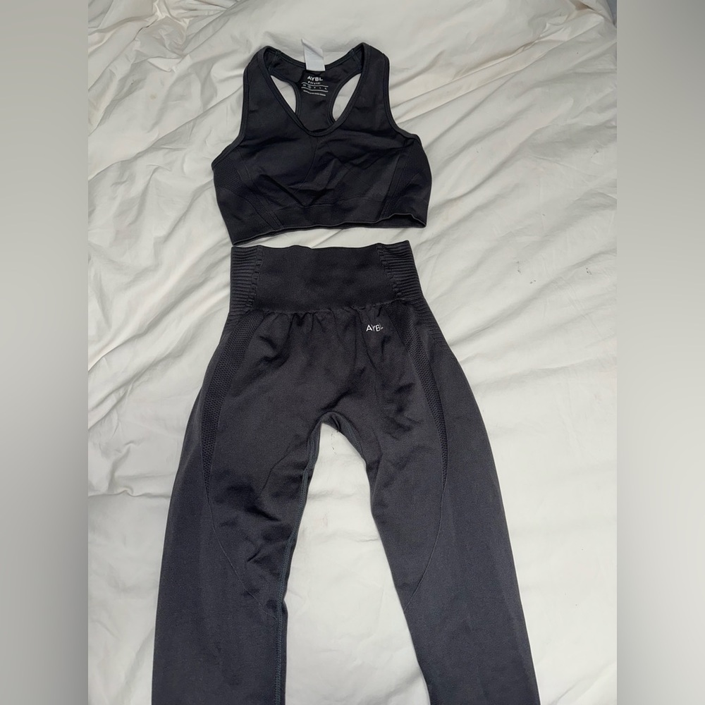 AYBL matching workout set